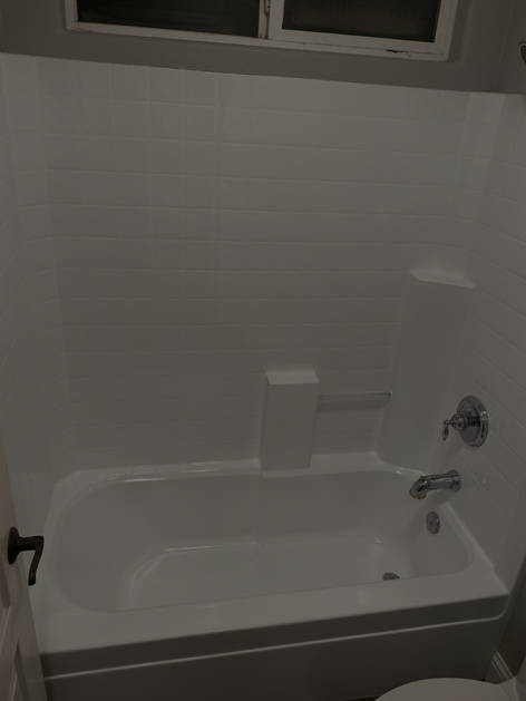 Bathtub/Shower Refinishing Sacramento